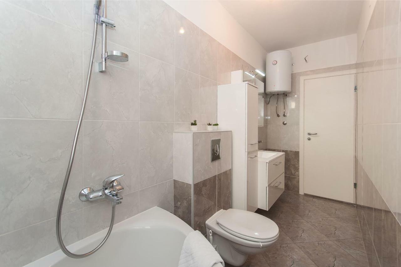 Apartment Ines Omiš Dış mekan fotoğraf