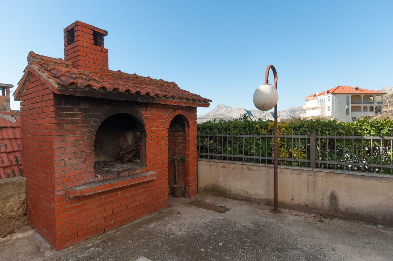 Apartment Ines Omiš Dış mekan fotoğraf
